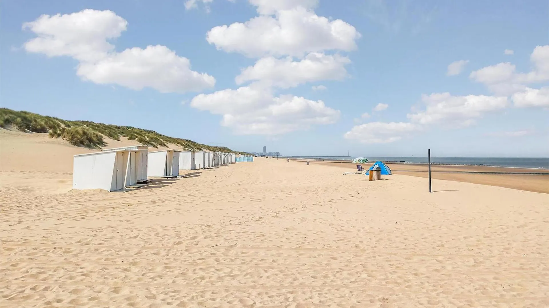 Stunning Apartment In Bredene With Wifi Belgium